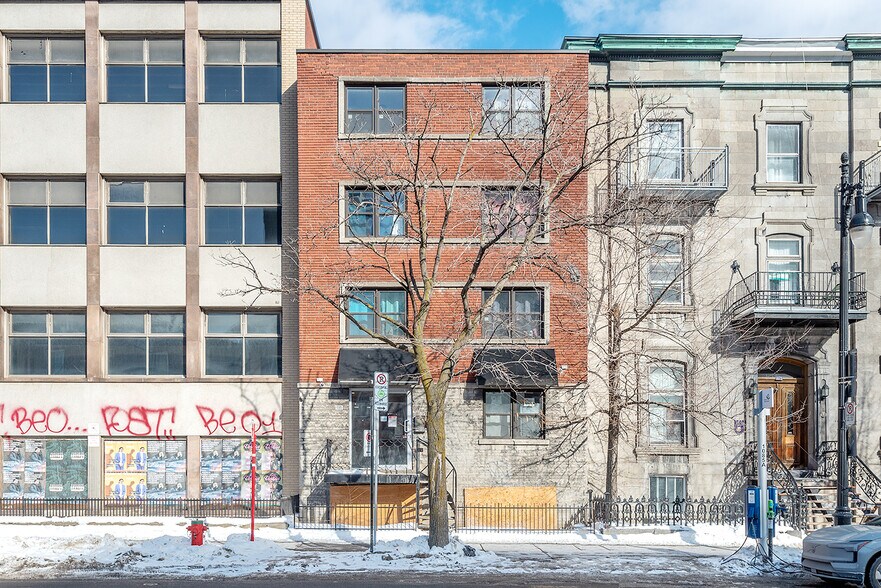 1085 St Berri, Montréal, QC à vendre - Photo principale – Image 1 sur 5