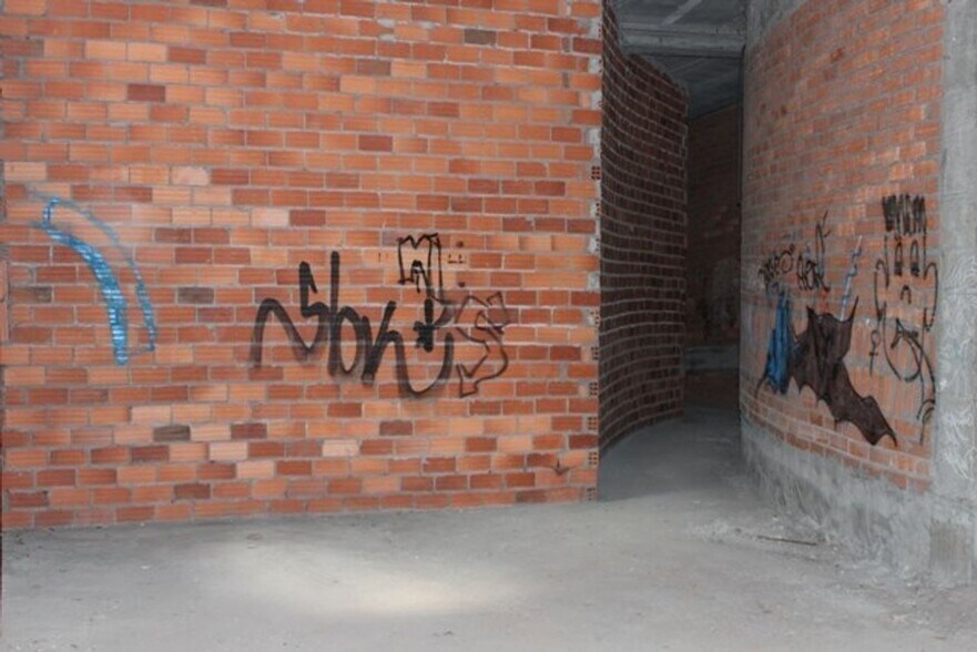 Local commercial dans Vigo, Pontevedra à vendre - Photo de l’immeuble – Image 2 sur 20