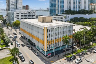 2125 Biscayne Blvd, Miami, FL - Vue aérienne  vue de carte - Image1