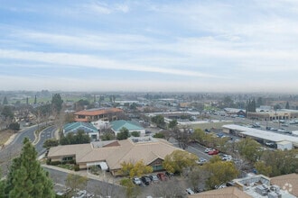 1210 Central Blvd, Brentwood, CA - Vue aérienne  vue de carte - Image1