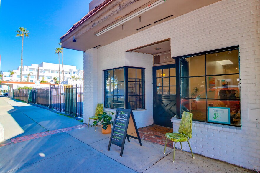 206-212 Freeman St, Oceanside, CA à louer - Photo de l’immeuble – Image 1 sur 5