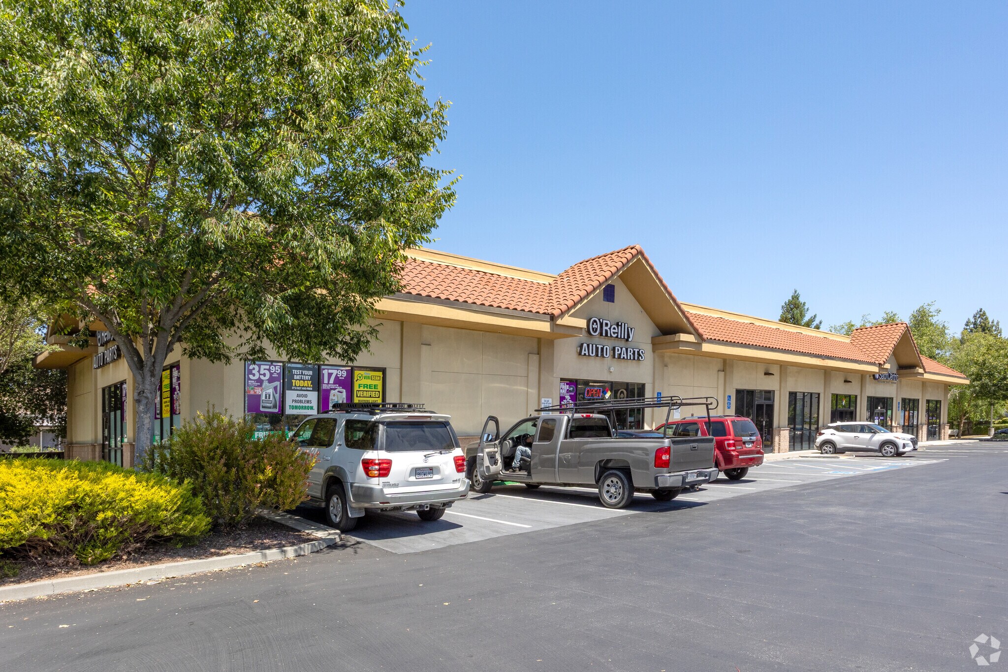 16060 Monterey Rd, Morgan Hill, CA à vendre Photo principale– Image 1 sur 7