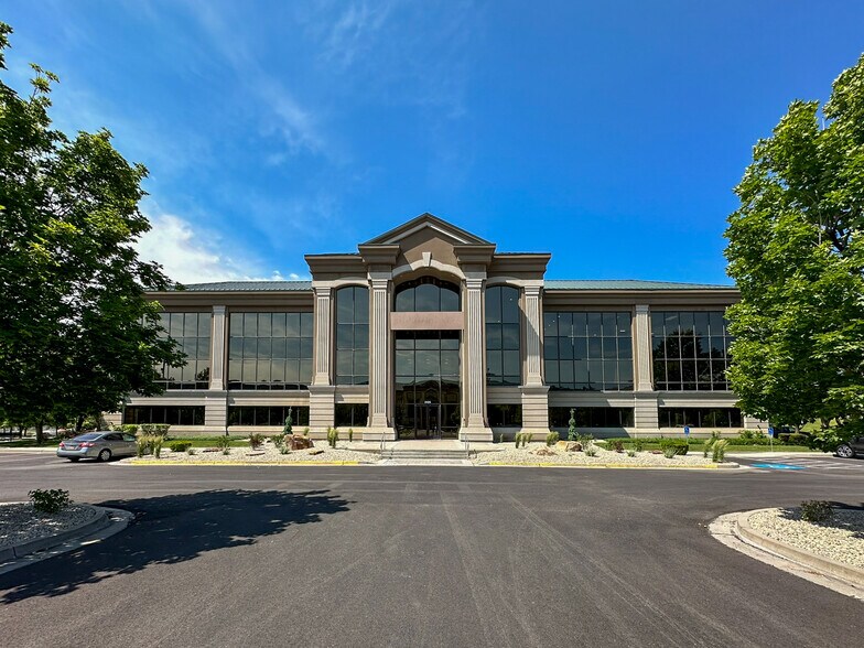 3125 Executive Pky, Lehi, UT à louer - Photo de l’immeuble – Image 2 sur 9