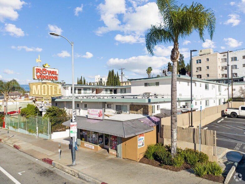 2025 W 3rd St, Los Angeles, CA à louer - Photo de l’immeuble – Image 3 sur 58