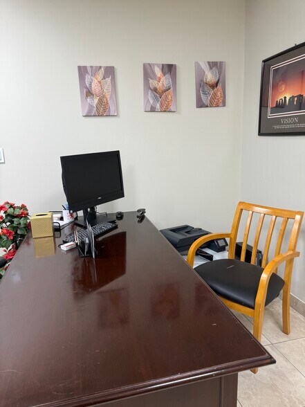 8512 Bay 16th St, Brooklyn, NY à louer - Photo de l’immeuble – Image 3 sur 4