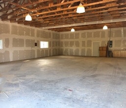 12345 Pauls Valley Rd, Austin, TX à louer Photo intérieure– Image 1 sur 4