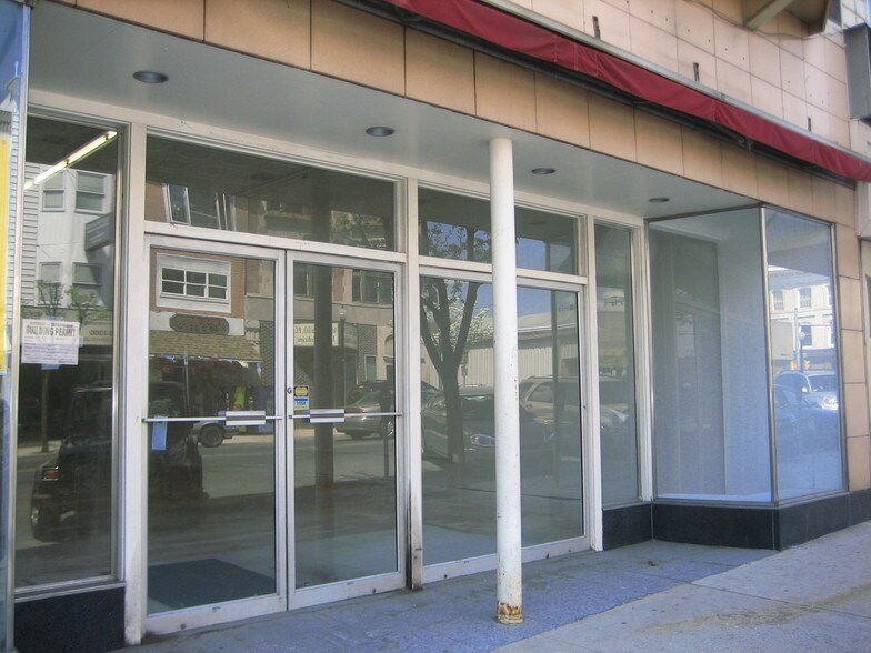 14-20 N Main St, Shenandoah, PA à louer - Photo de l’immeuble – Image 2 sur 4