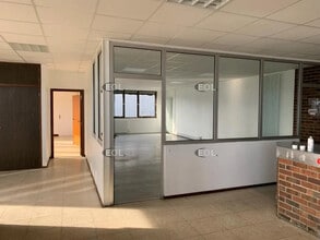 Industriel/Logistique dans Meaux à vendre Photo intérieure– Image 1 sur 1