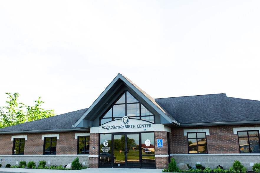 9835 Auburn Rd, Fort Wayne, IN à vendre - Photo de l’immeuble – Image 2 sur 25