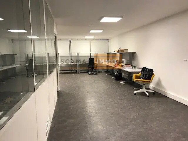 Bureau dans Gometz-la-Ville à louer - Photo de l’immeuble – Image 3 sur 11