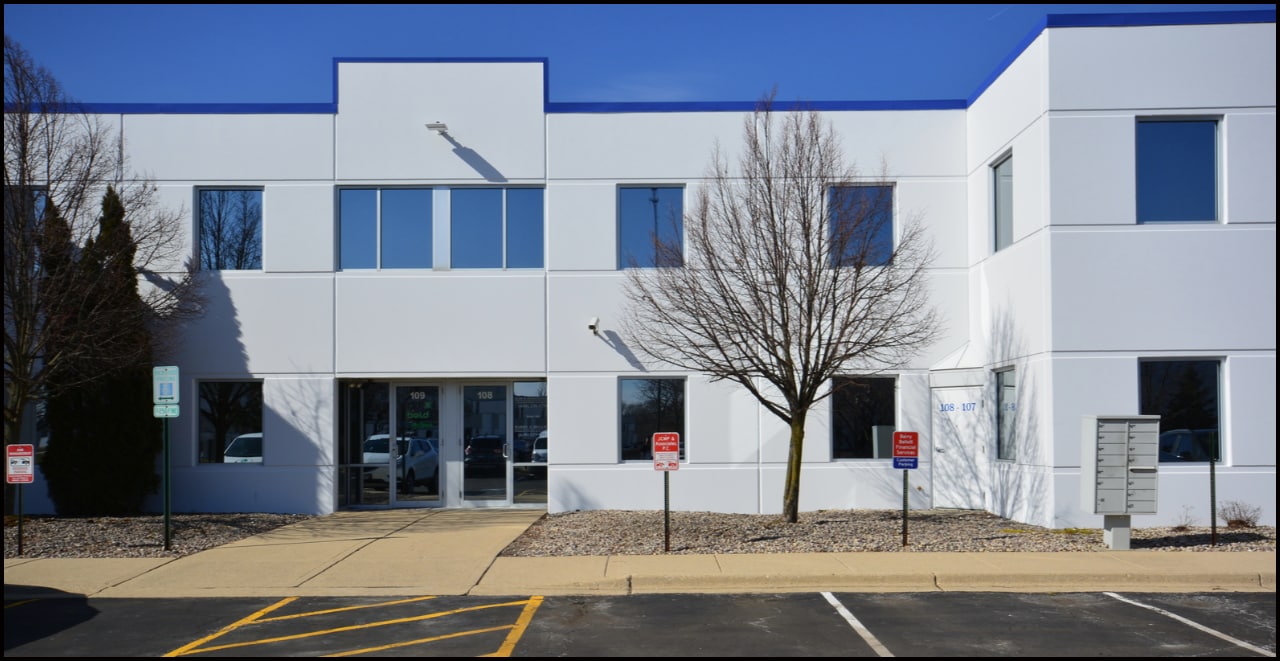 2600 Beverly Dr, Aurora, IL à louer Photo intérieure– Image 1 sur 2