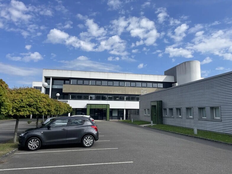 2 Rue Du Plessis, Vern-sur-Seiche à louer - Photo de l’immeuble – Image 2 sur 22