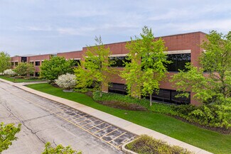 Plus de détails pour 4200 Cantera Dr, Warrenville, IL - Bureau à vendre