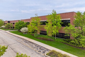 Plus de détails pour 4200 Cantera Dr, Warrenville, IL - Bureau à louer