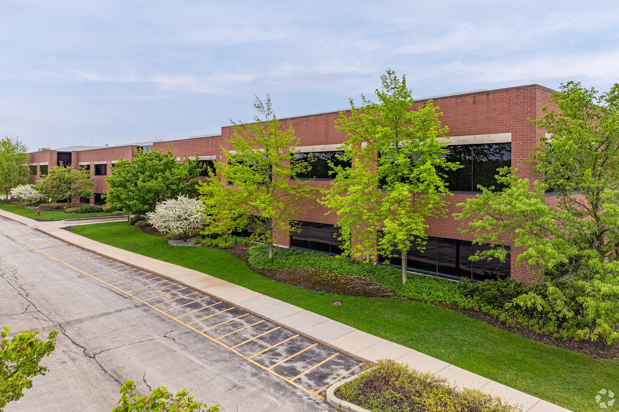 4200 Cantera Dr, Warrenville, IL à vendre Photo principale– Image 1 sur 38