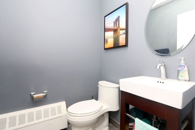 2 Stowe Rd, Peekskill, NY 10566 - Lot 13 -  - Photo intérieure - Image 1 of 10