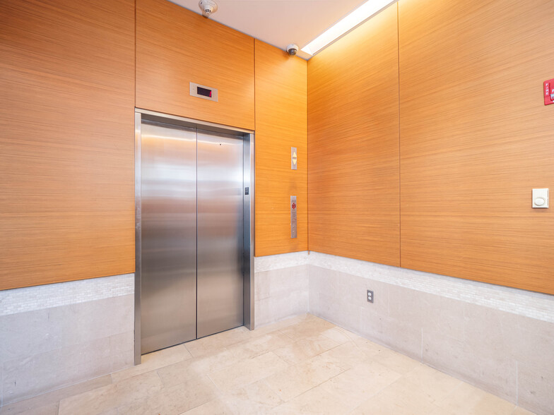 402 E 67th St, New York, NY à louer - Photo intérieure – Image 3 sur 23