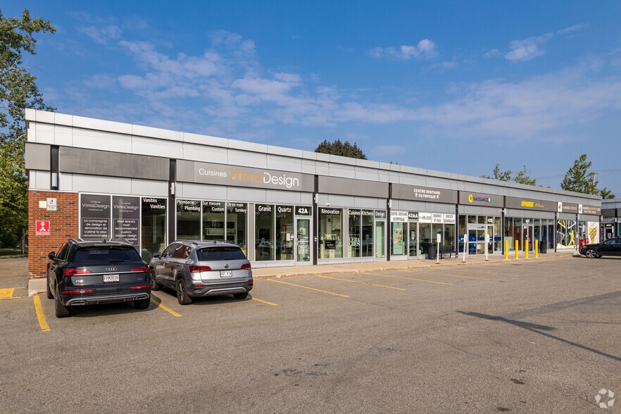 42 Blvd Saint Chalres, Beaconsfield, QC à louer - Photo de l’immeuble – Image 1 sur 6