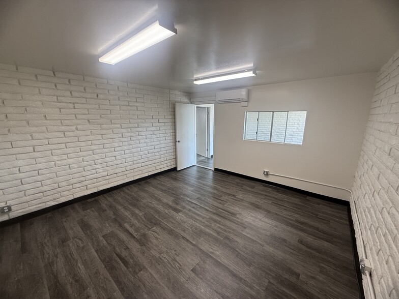 11779 - 11783 Slauson Ave., Santa Fe Springs, CA à louer - Photo de l’immeuble – Image 3 sur 8