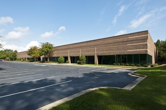 Plus de détails pour 3145 Northwoods Pky, Peachtree Corners, GA - Industriel/Logistique à louer