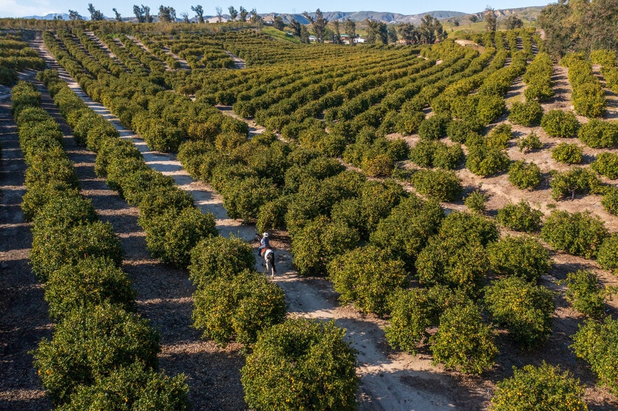 15000 Middle Ranch Rd, Moorpark, CA à vendre - Photo principale – Image 1 sur 33