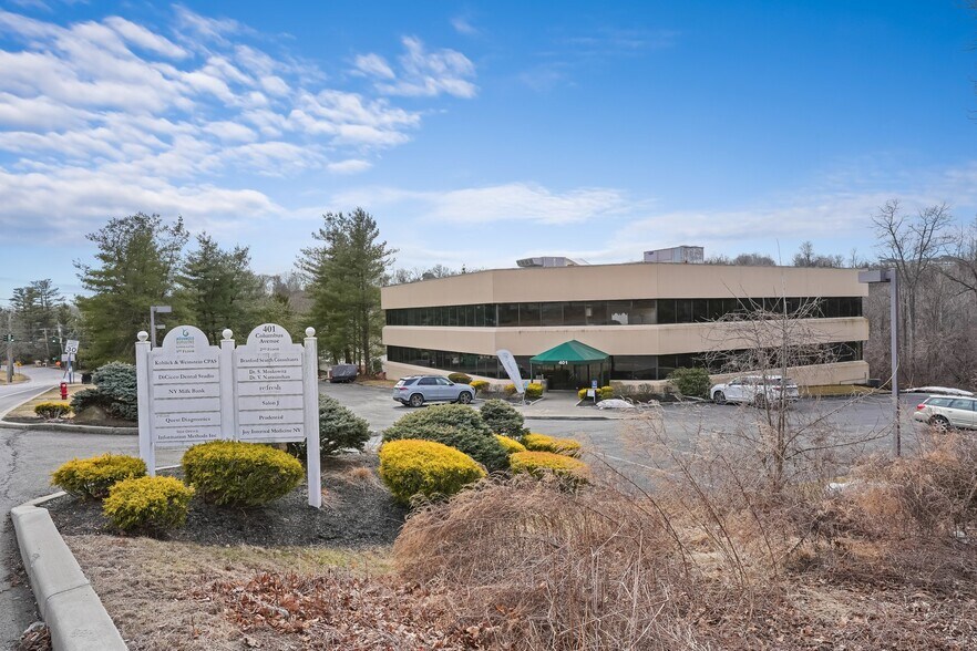 401 Columbus Ave, Valhalla, NY à vendre - Photo de l’immeuble – Image 2 sur 9