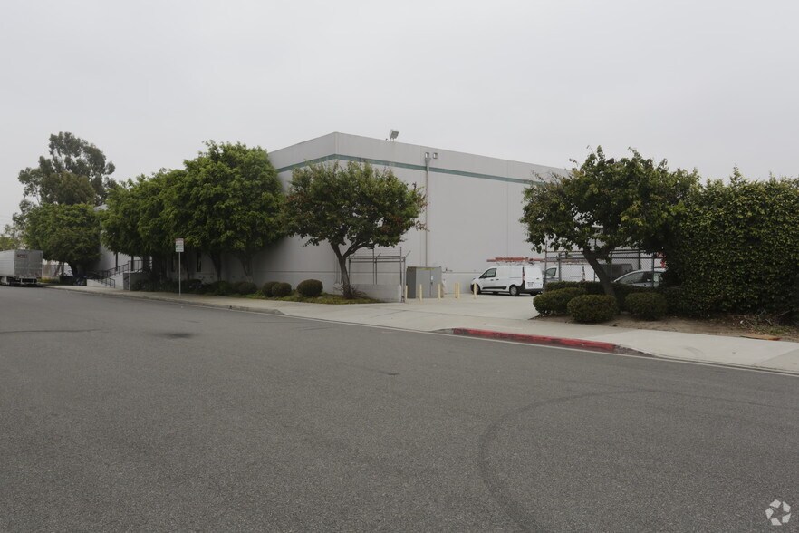 4882-4884 W 145th St, Hawthorne, CA à louer - Photo principale – Image 2 sur 13