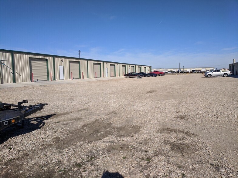 5894 E State Highway 114, Haslet, TX à louer - Photo de l’immeuble – Image 1 sur 4