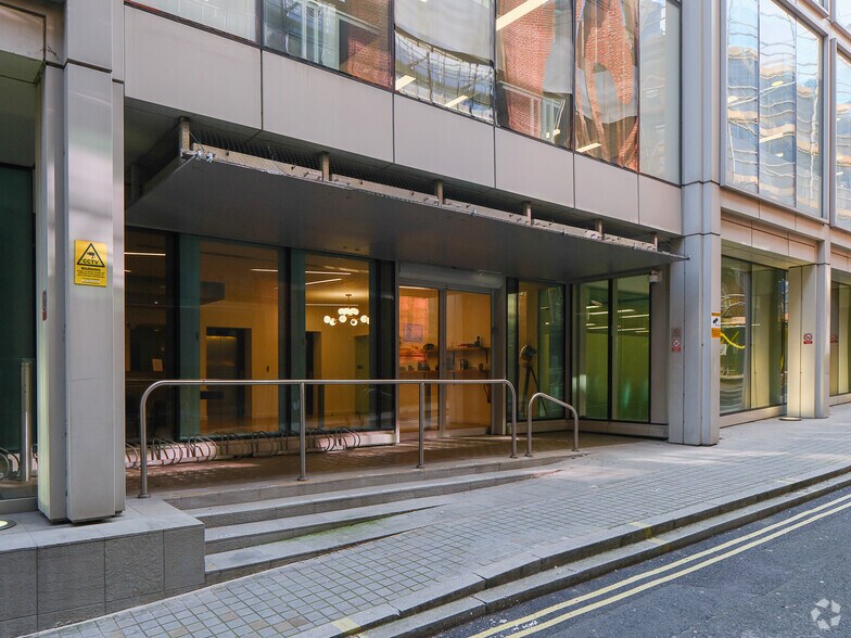 3-7 Herbal Hl, Londres à louer - Photo de l’immeuble – Image 1 sur 14