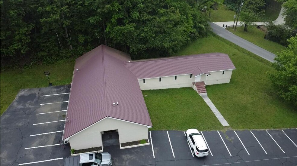 445 Schmitt Rd, Rossville, GA à vendre - Photo de l’immeuble – Image 3 sur 18