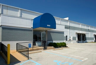 2012 Corporate 44 Dr, Fenton, MO à louer Photo de l’immeuble– Image 2 sur 15