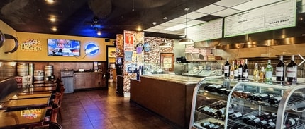 336-340 E Grand Ave, Escondido, CA à louer Photo intérieure– Image 1 sur 7