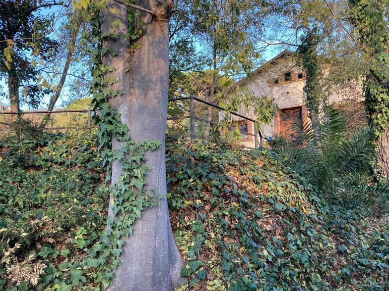 Terrain dans Palau-solità i Plegamans, Barcelona à vendre - Photo de l’immeuble – Image 3 sur 6