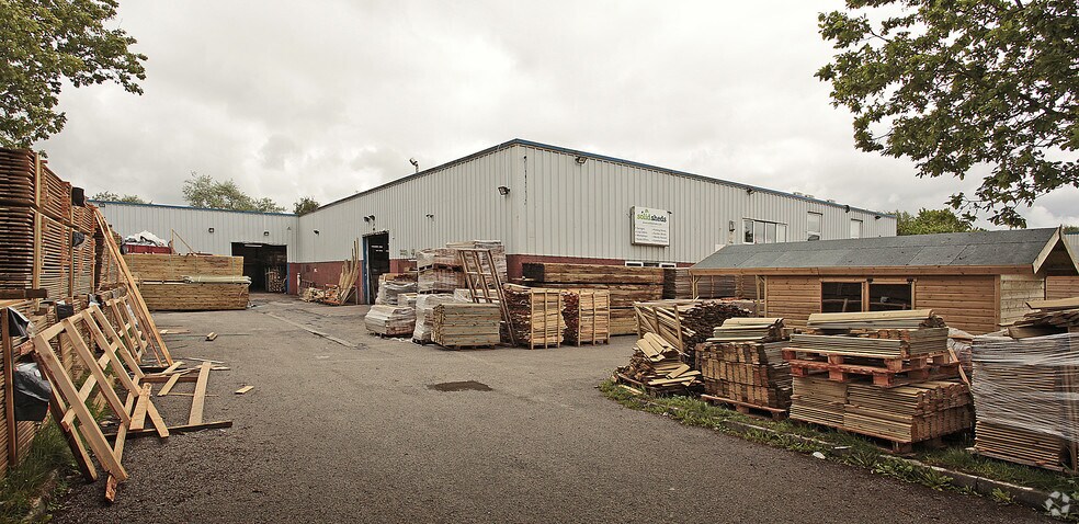 10 Greenhey Pl, Skelmersdale à louer - Photo de l’immeuble – Image 2 sur 4