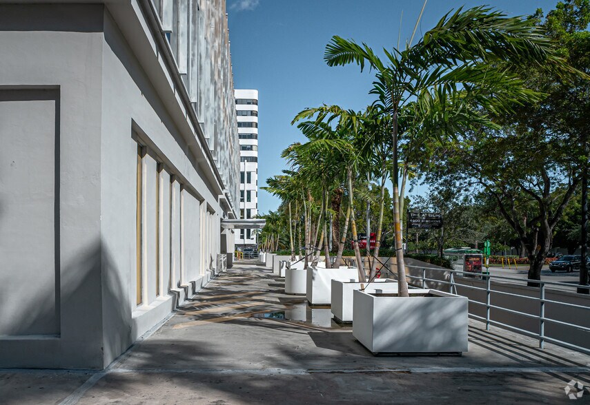 4500 Biscayne Blvd, Miami, FL à louer - Photo de l’immeuble – Image 3 sur 4