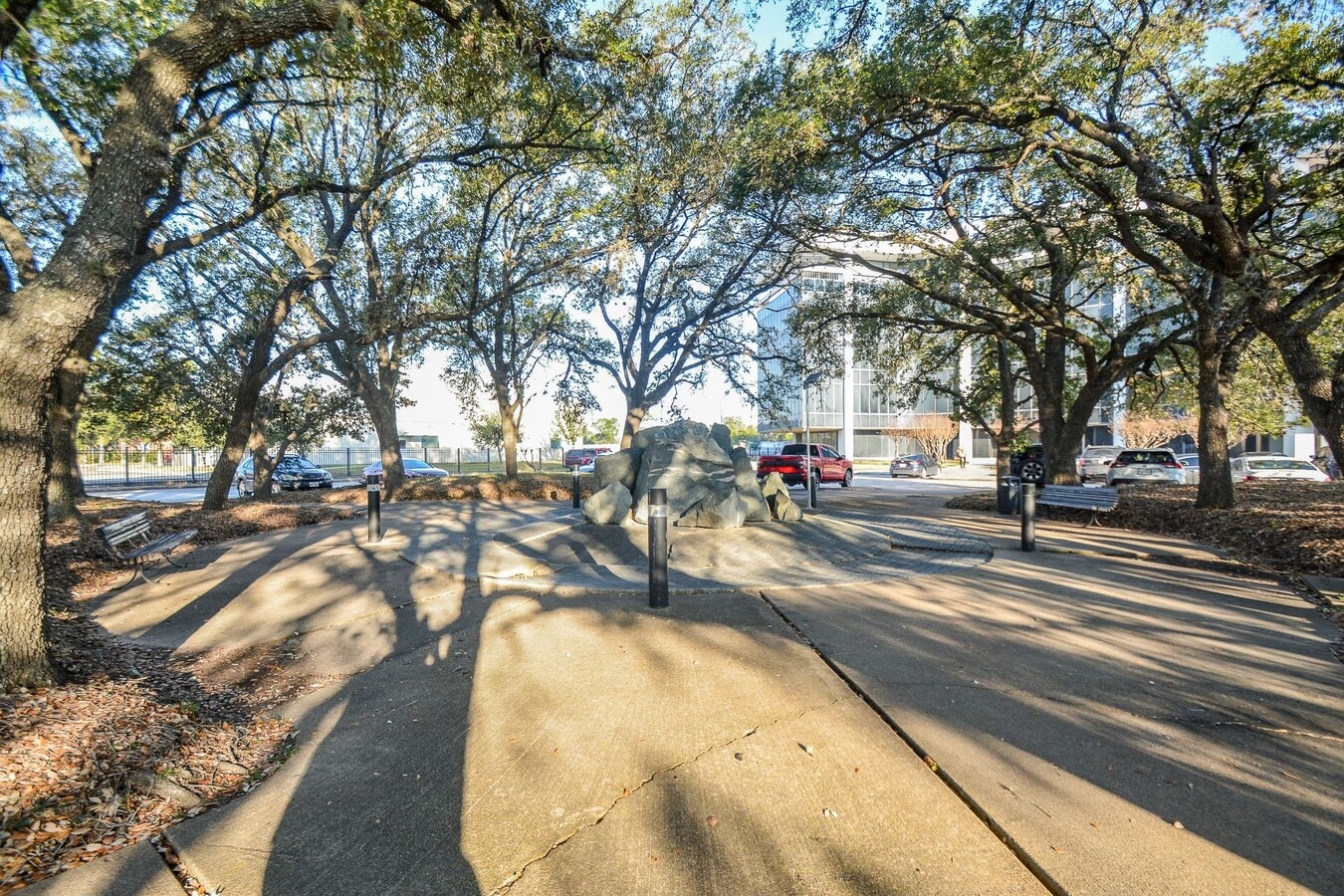 6100 Corporate Dr, Houston, TX 77036 - Lot 289 - - Photo intérieure - Image 2 of 20