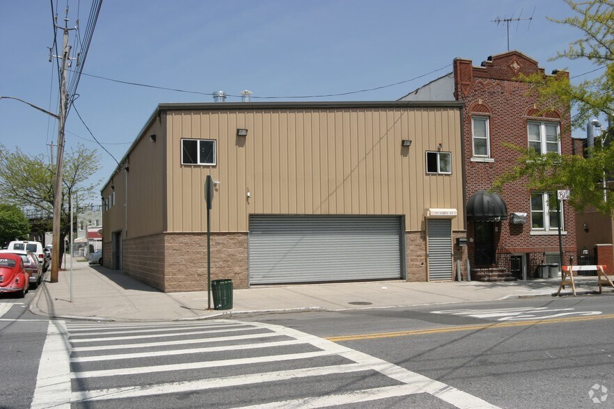 49 Bay 49Th St, Brooklyn, NY à louer - Photo principale – Image 1 sur 23