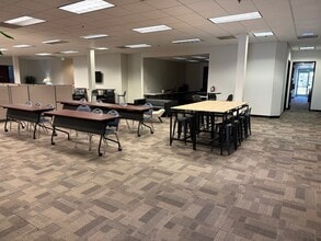 5299 Alton Pky, Irvine, CA à louer Photo intérieure– Image 2 sur 4