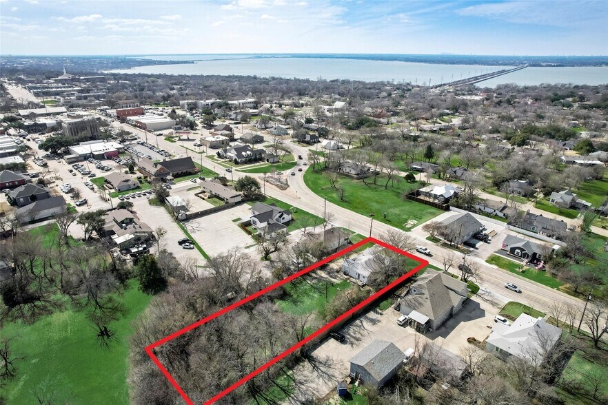 504 N Goliad St, Rockwall, TX à vendre - Photo de l’immeuble – Image 3 sur 7