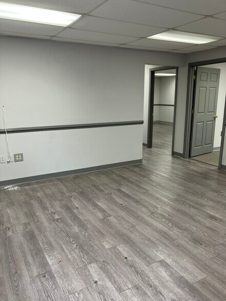 53 Pearl Industrial Ave, Hoschton, GA à vendre - Photo intérieure – Image 3 sur 4