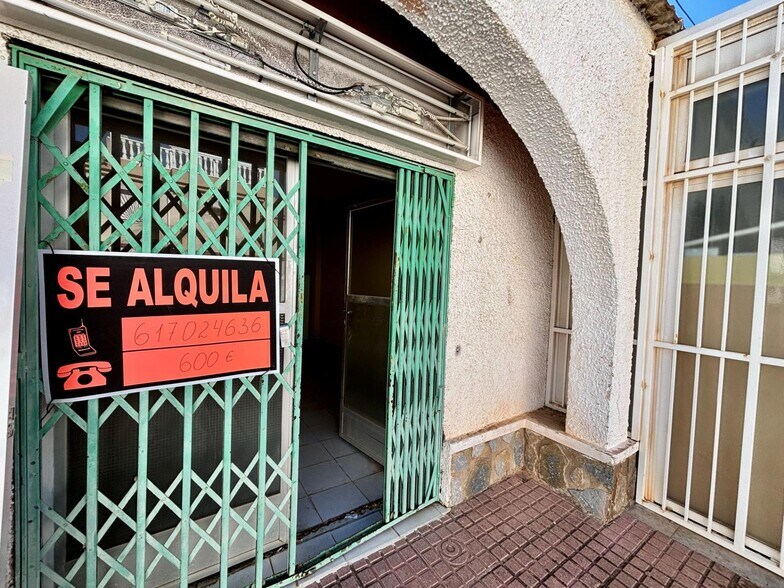 Carrer de Costa Azul, 7, Rojales, Alicante à louer - Photo de l’immeuble – Image 2 sur 9
