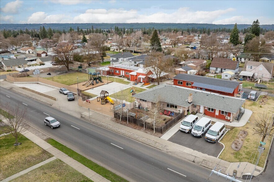 4125 N Maple St, Spokane, WA à vendre - Photo principale – Image 1 sur 30