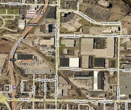 4425 N Port Washington Rd, Glendale, WI - Vue aérienne  vue de carte - Image1