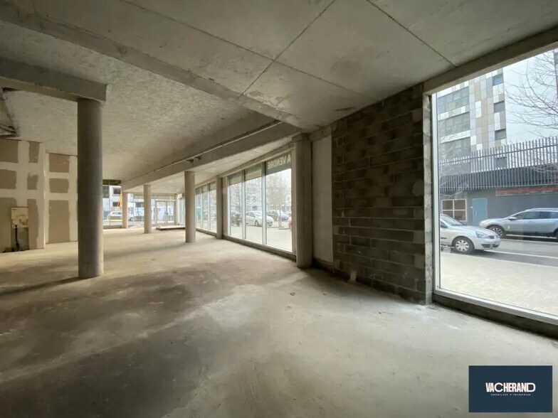 Local commercial dans Lille à vendre - Photo de l’immeuble – Image 3 sur 11