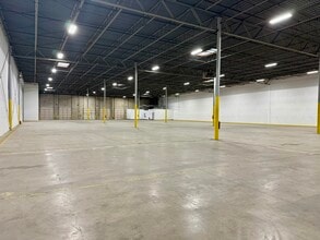 918 113th St, Arlington, TX à louer Photo intérieure– Image 1 sur 6