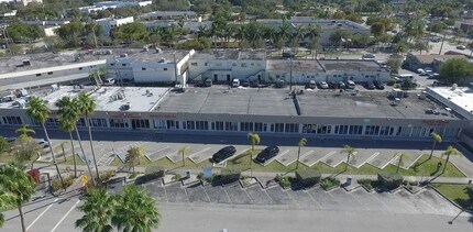 1540-1560 NE 165th St, Miami, FL - Vue aérienne vue de carte - Image1