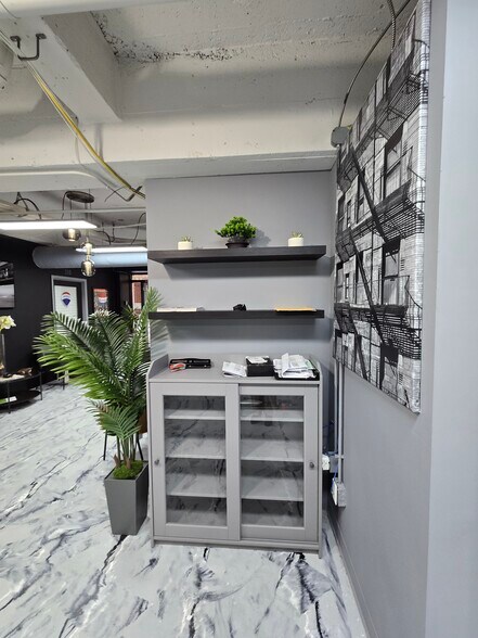 500 Delaware St, Kansas City, MO à louer - Photo de l’immeuble – Image 3 sur 16
