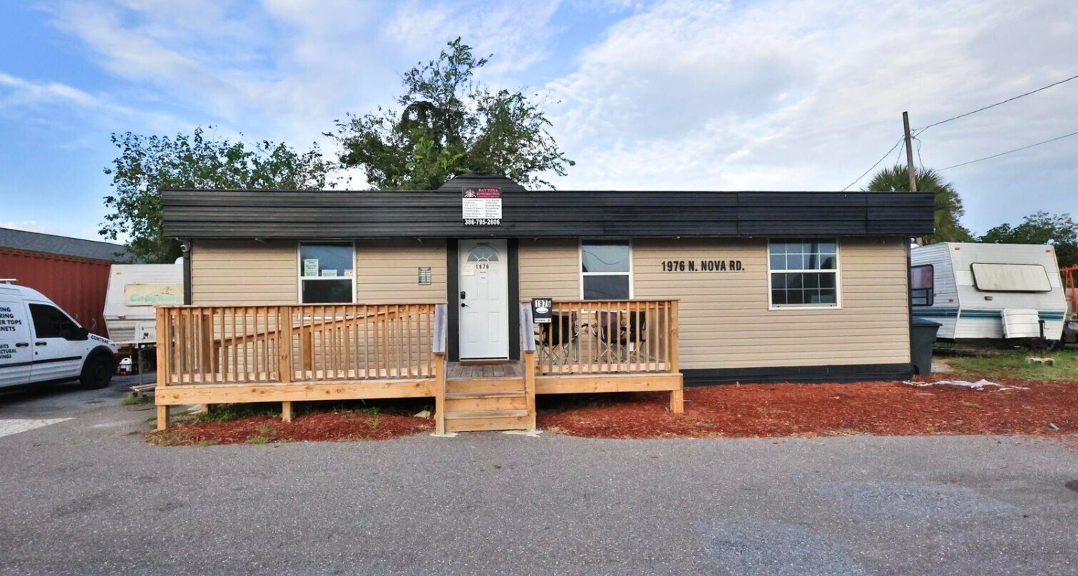 1976 N Nova Rd, Daytona Beach, FL à vendre Photo principale– Image 1 sur 3