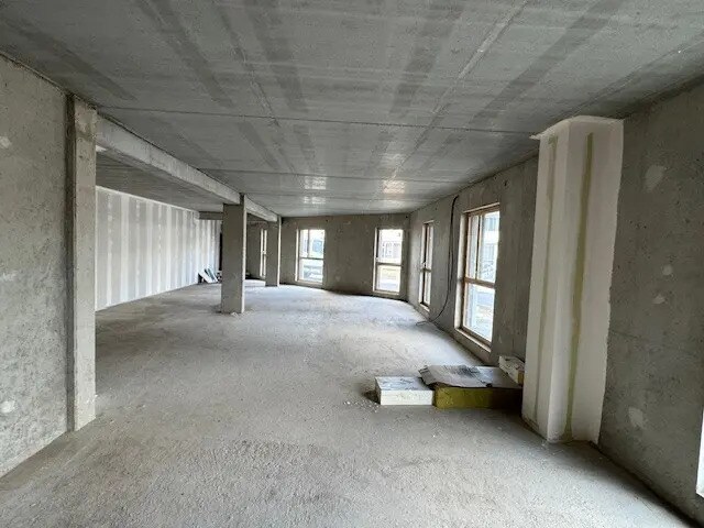 Bureau dans Saint-Étienne à louer - Photo de l’immeuble – Image 2 sur 5