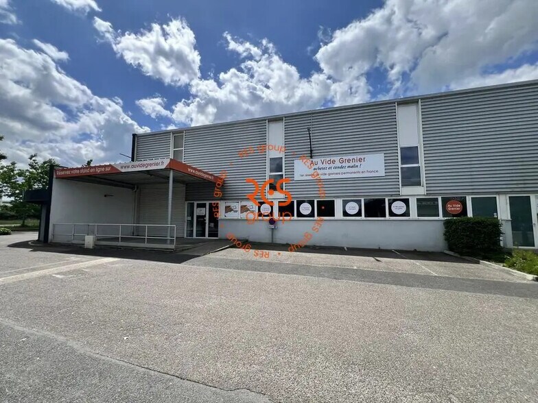 Local commercial dans Pessac à louer - Photo de l’immeuble – Image 2 sur 10